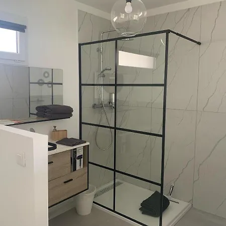 Les Du Xv * 阿格德