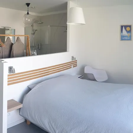 Habitación en casa particular Les Du Xv Agde