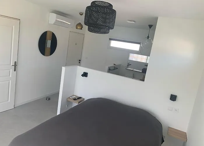 Les Du Xv ホームステイ アグド