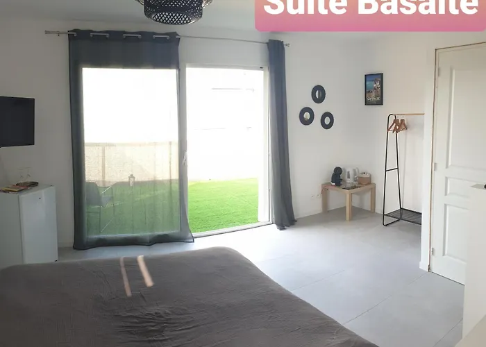 Les Du Xv ホームステイ アグド